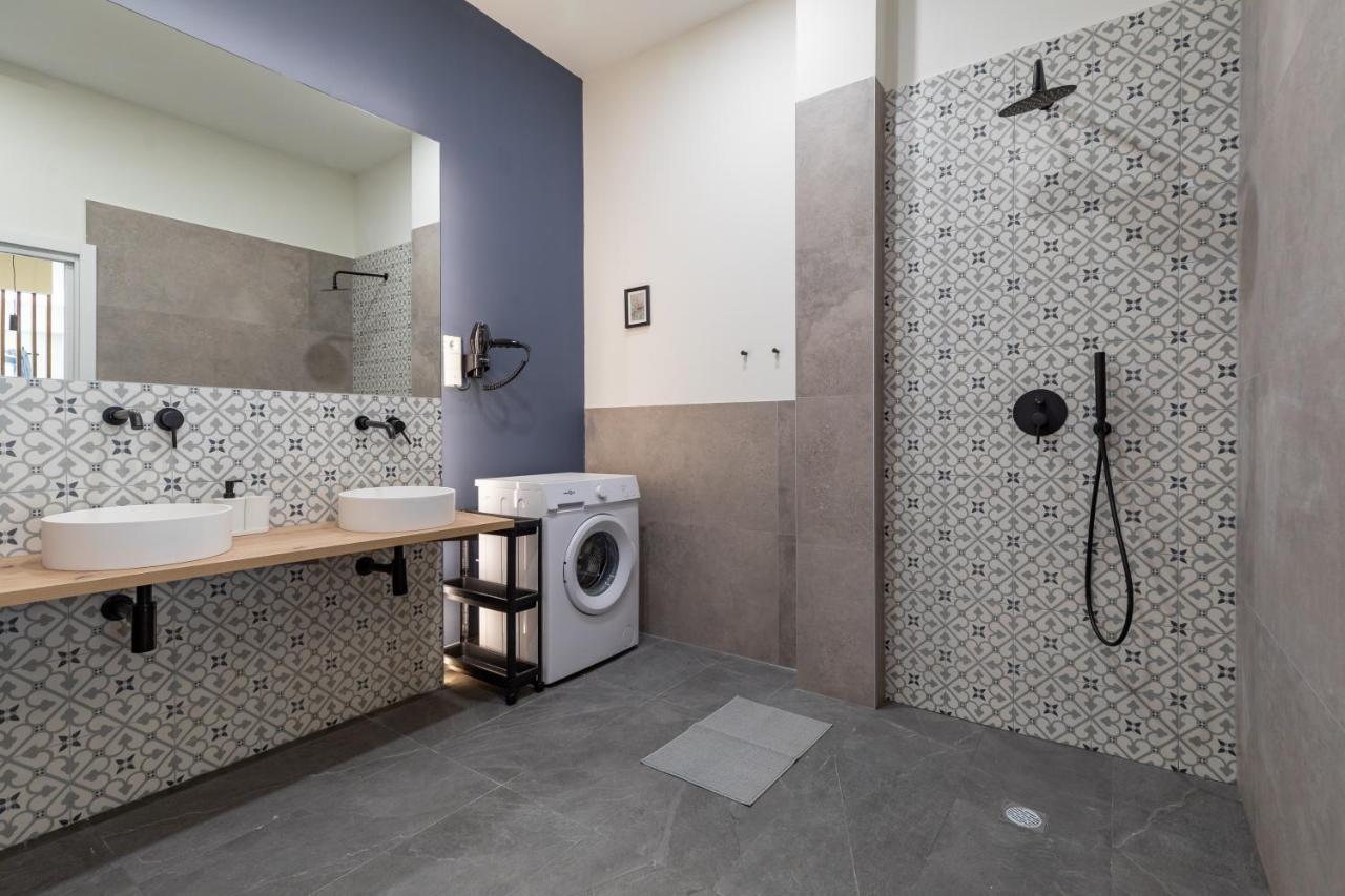 Apartamento Acogedor Centrico Mj Valencia Luaran gambar